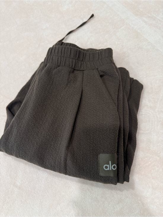ALO Yoga Pants - ALO Yoga Black Fleece Jogger Pants